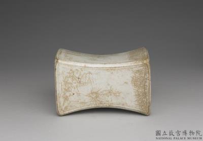 图片[2]-Pillow with wave design in bluish-white glaze, Northern Song dynasty (960-1127)-China Archive